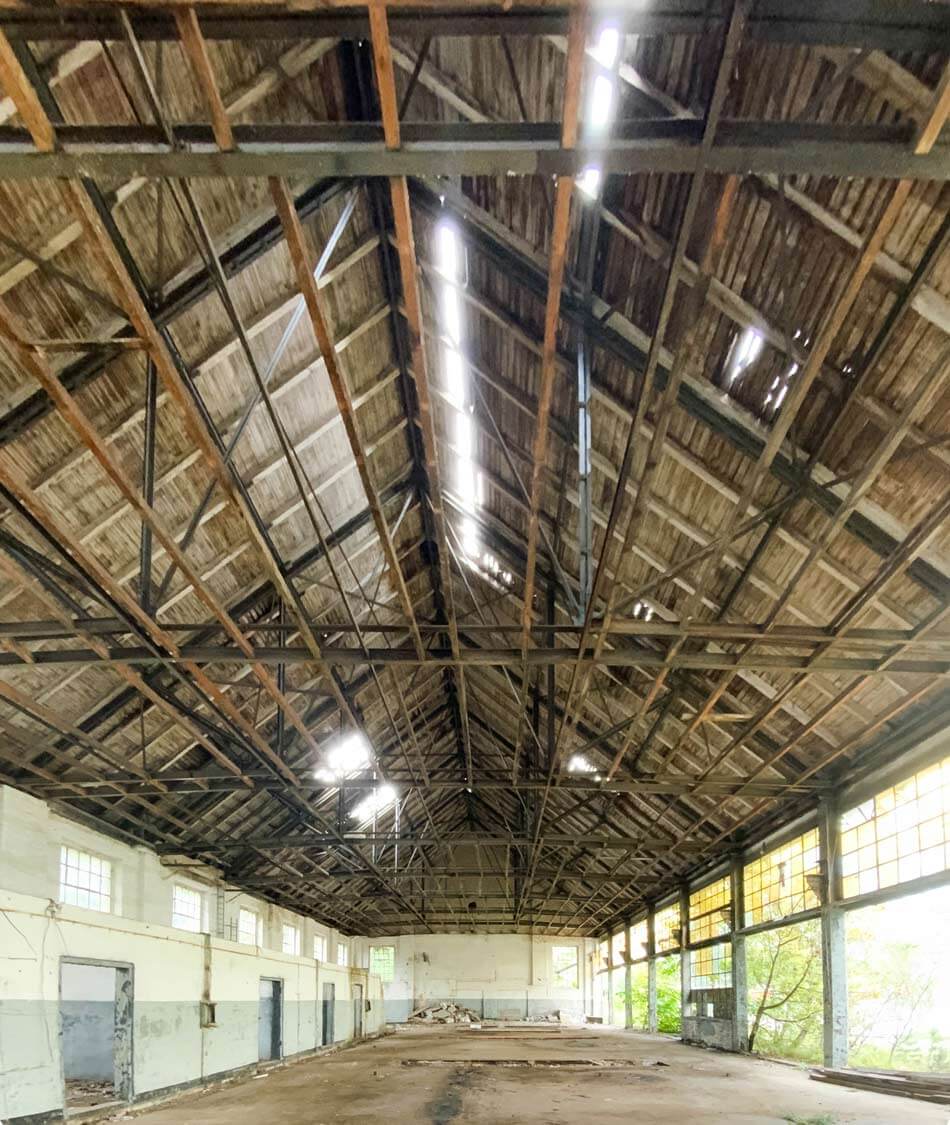 INFA-heiz_Stallgebäude_vor_Sanierung ehemaliges Stallgebäudes der Infanterieschule Wünsdorf vor der Sanierung