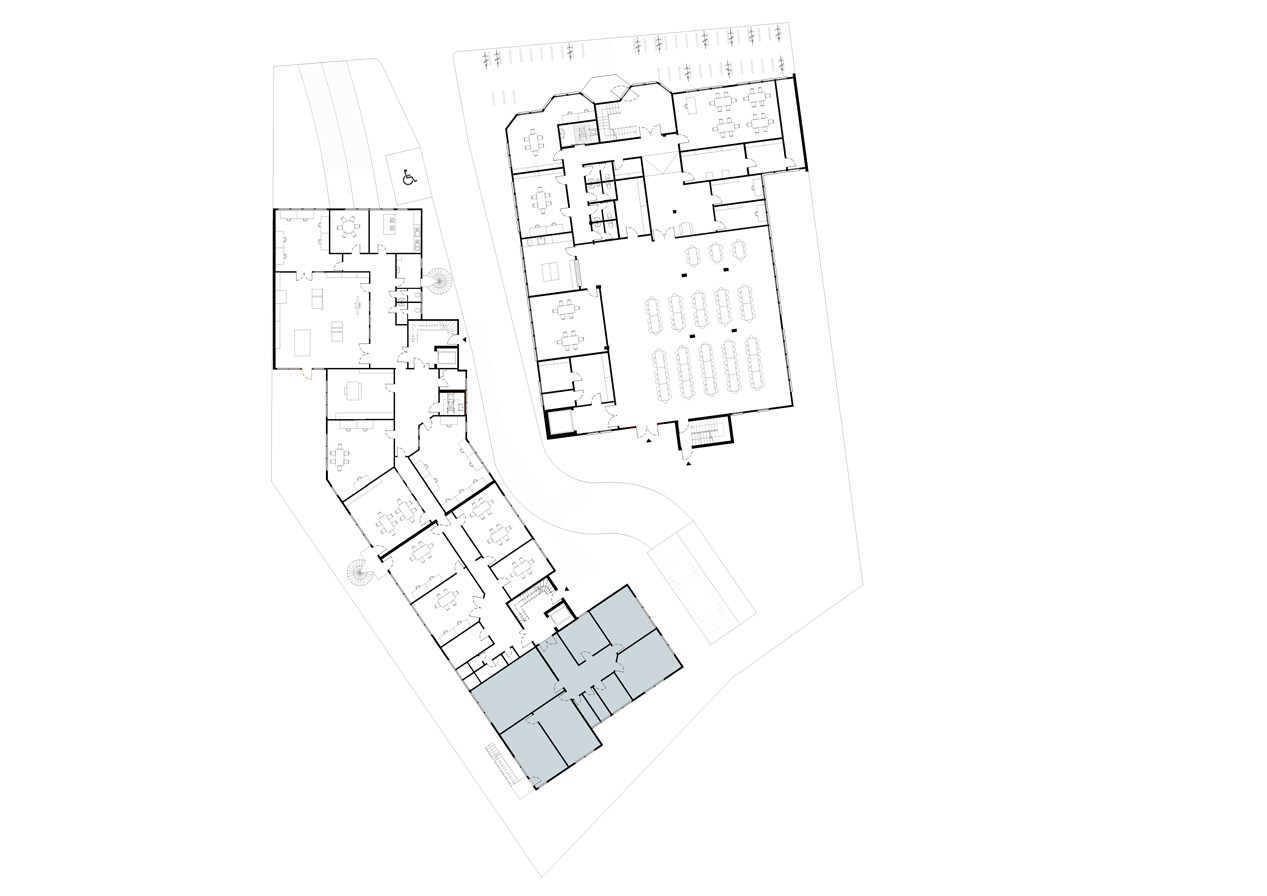 Grundriss der gesamen Fläche und von beiden Gebäuden.