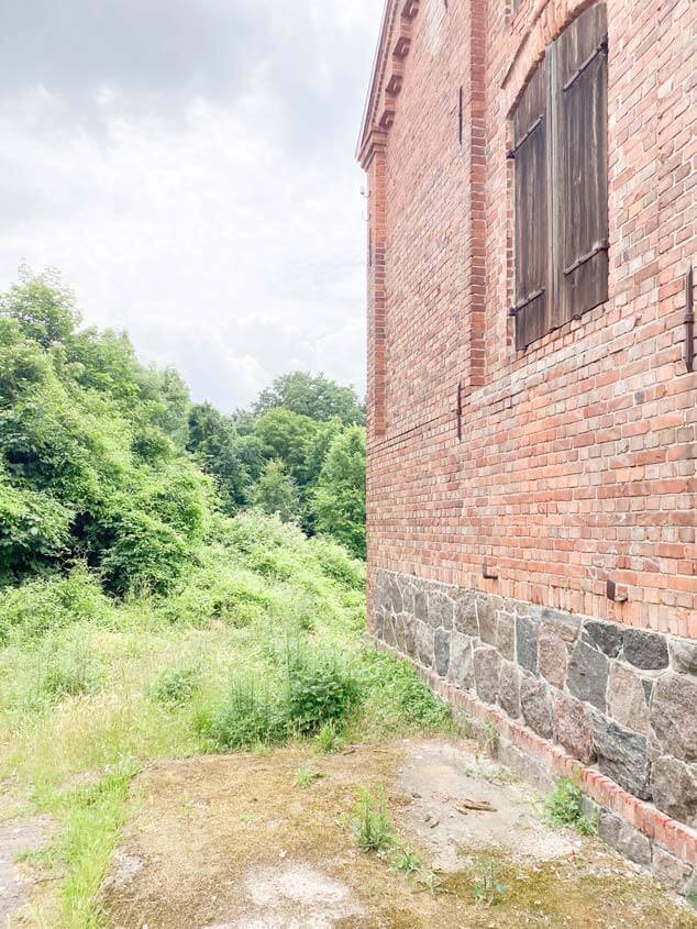 Seitenansicht des Regionalladens am Schloss Penkun