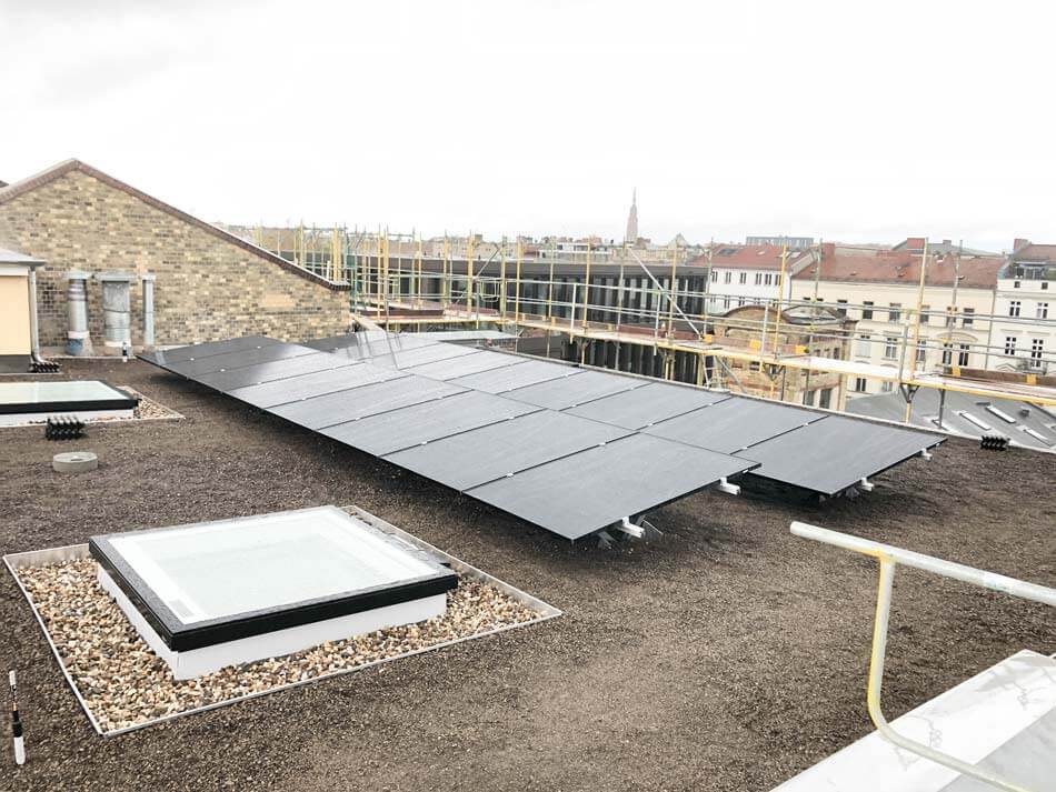 SAAR_Dach_cubus-plan neue Dachlandschaft mit Photovoltaik-Anlage